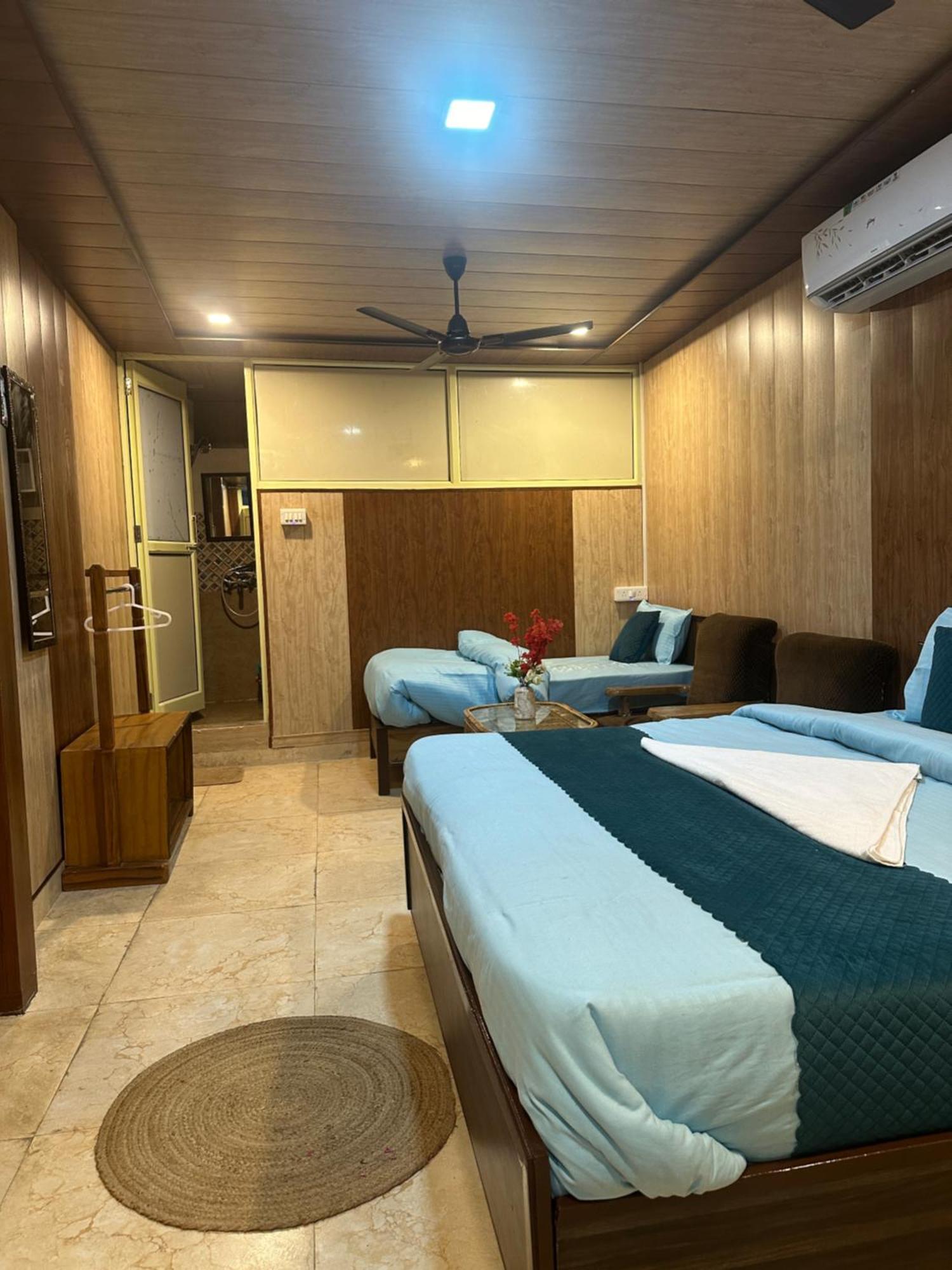 Hotel Yes Retreat Rishīkesh Extérieur photo