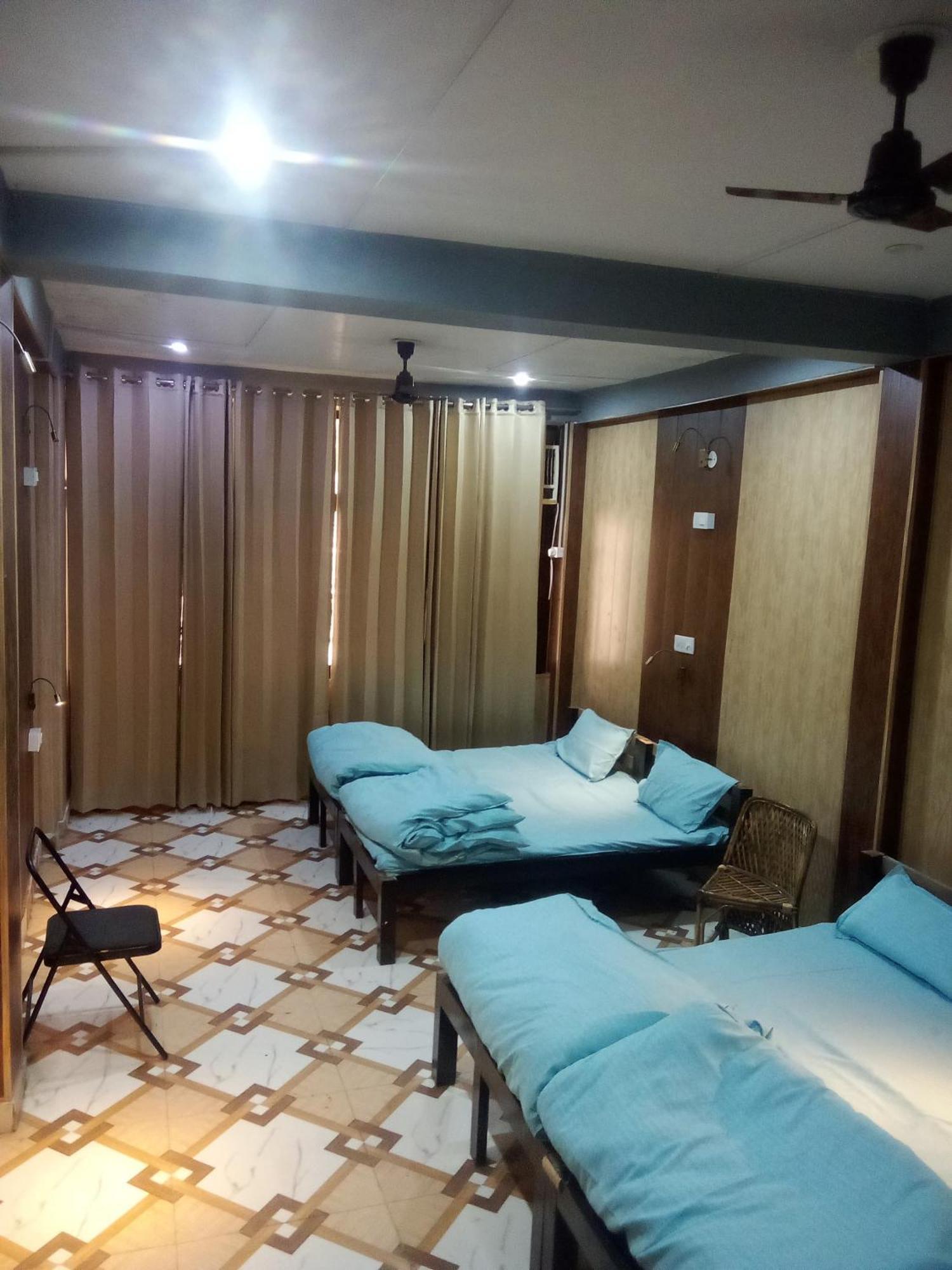 Hotel Yes Retreat Rishīkesh Extérieur photo